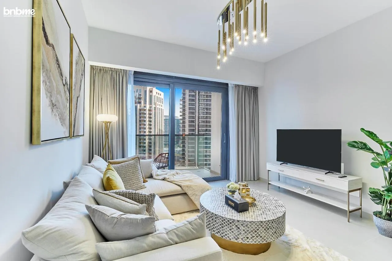 Bnbmehomes - Act One Act Two Dubai